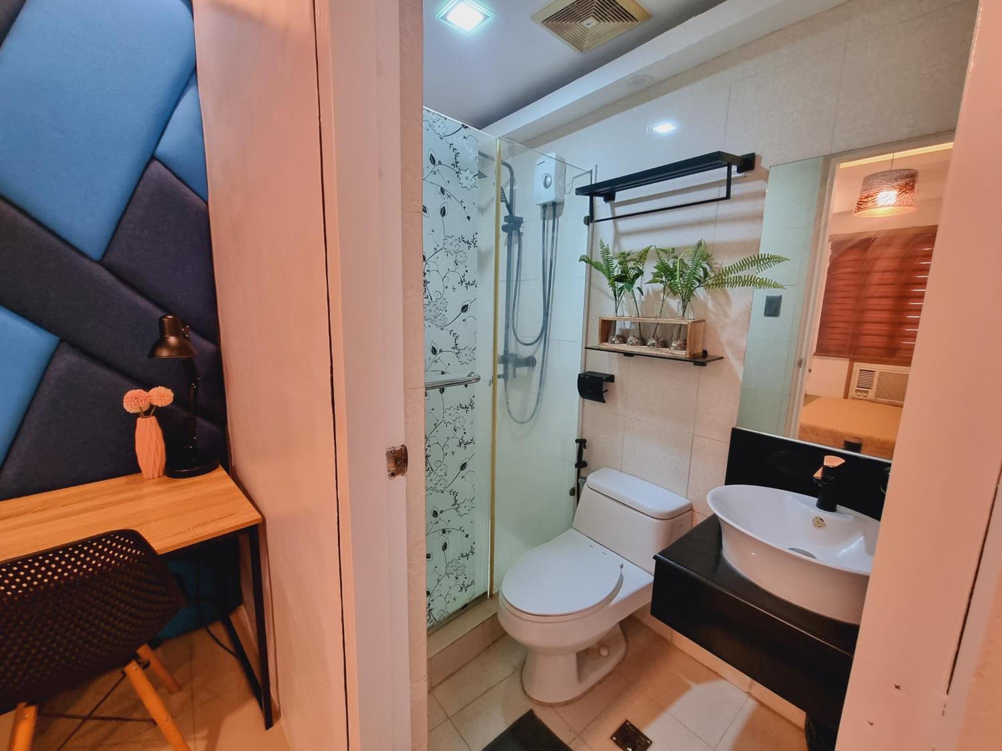 Legarse Staycation At Montecito Residential Resort Манила Экстерьер фото